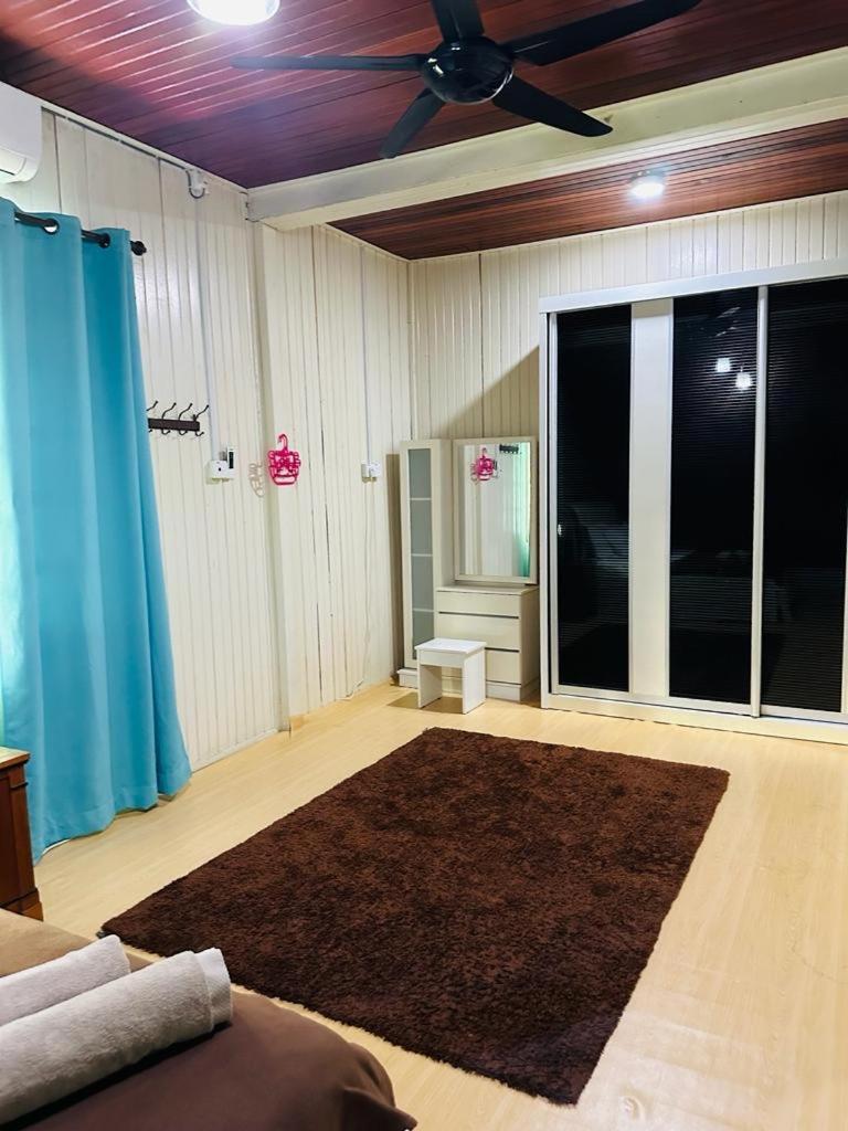 Kak Nor Villa クアラ・トレンガヌ エクステリア 写真